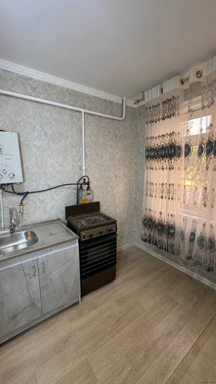 Ватний Олим ота магазини 1-xona Yaxshi holatda ID: 1315