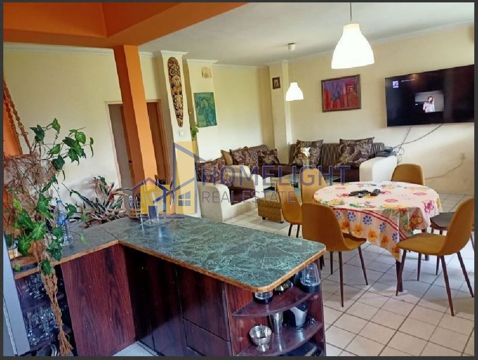 Продава се Тристаен апартамент в София, Център - 99 кв.м за 2576 €/кв.м - Снимка #4