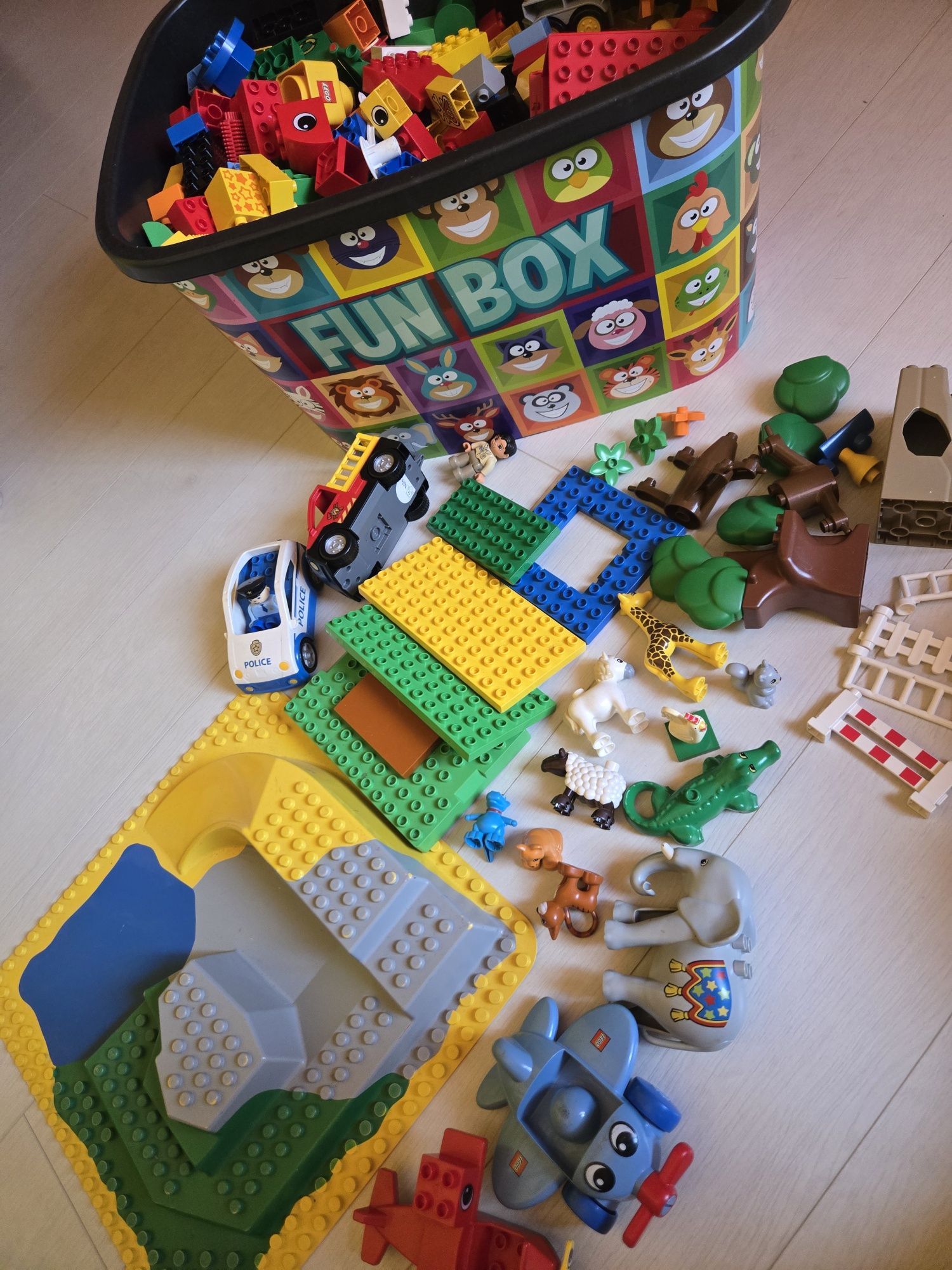 Лего дупло / Lego duplo над 8кг + кутия