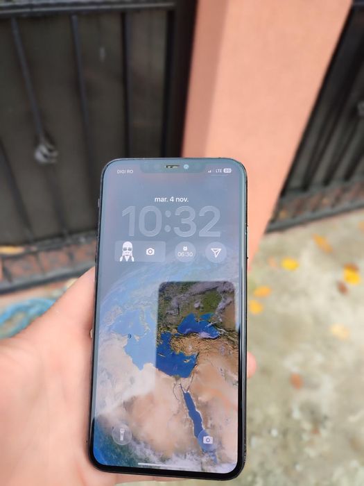 Iphone 11 pro max, capacitate baterie 100%