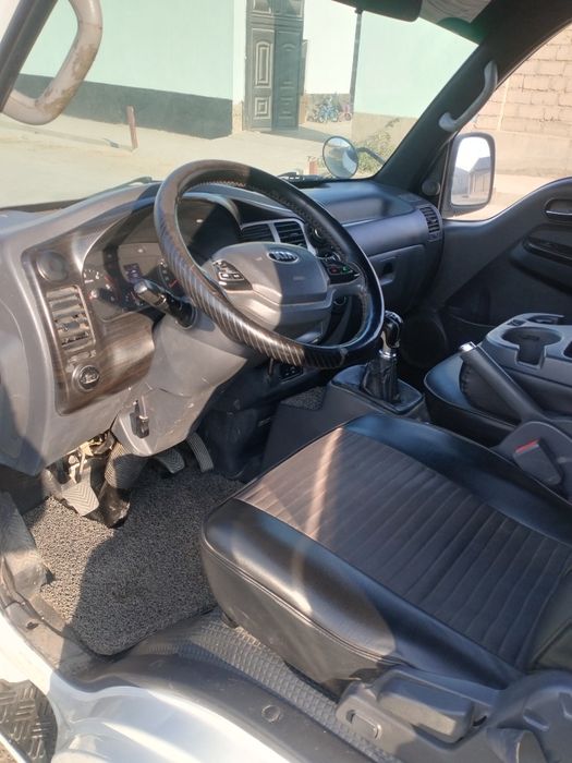 Кия бонго 3 сотилади 2018 йил