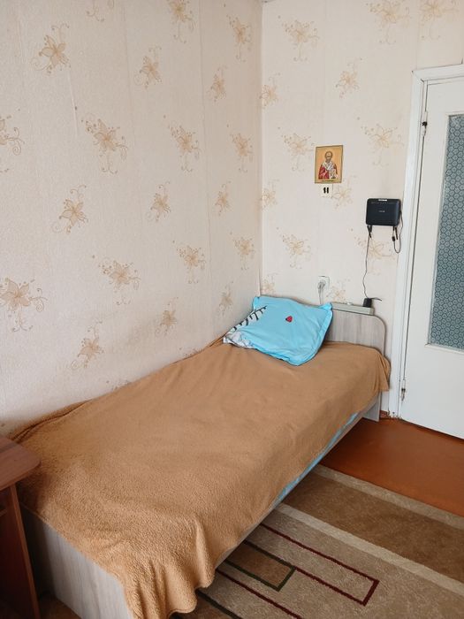 Сдам комнату в квартире проживание с хозяевами