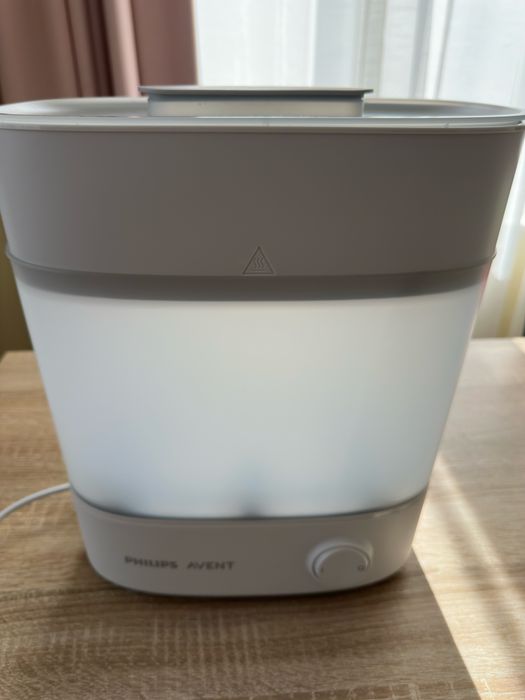 Стерилизатор Philips Avent неразличим от нов