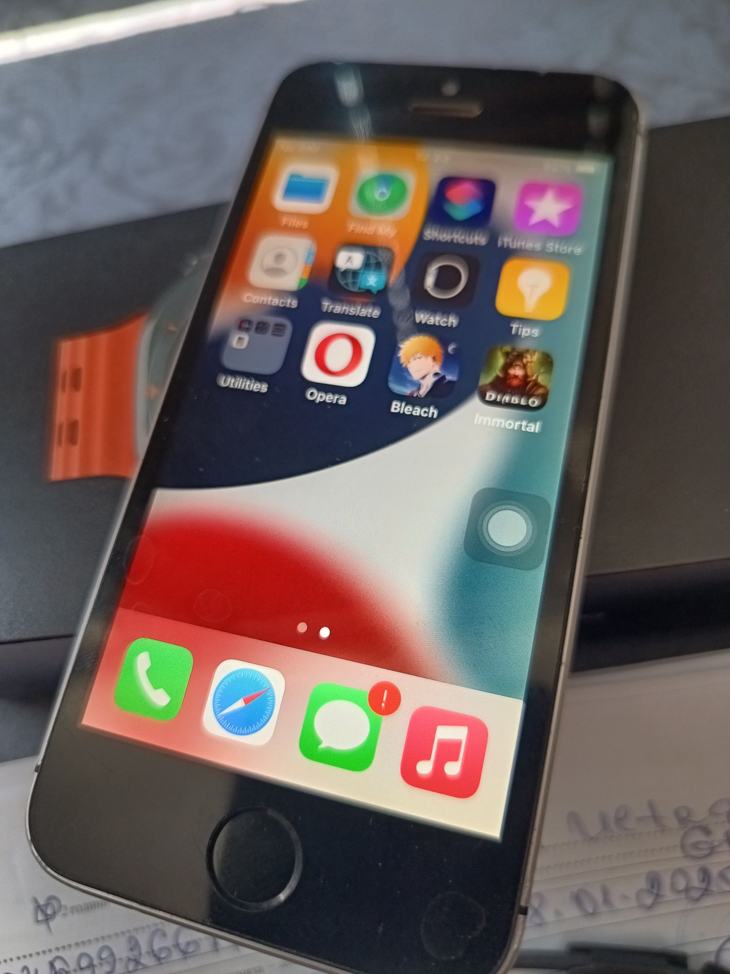 iPhone SE 2016 16 GB нова батерия