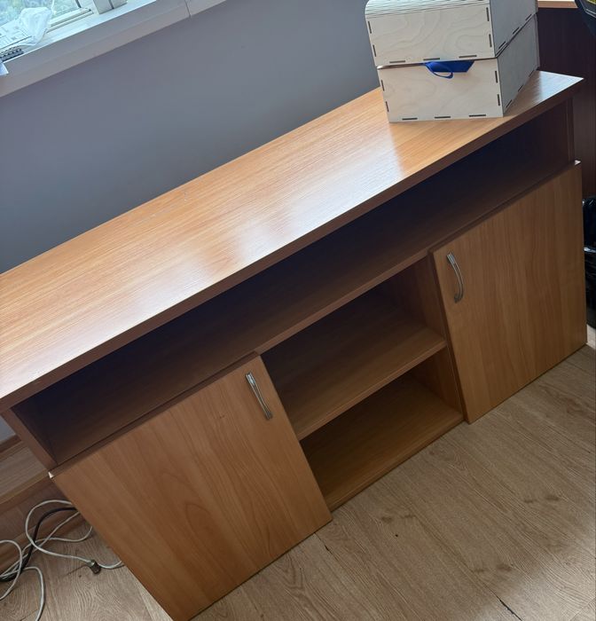 Столы и шкафы для работы