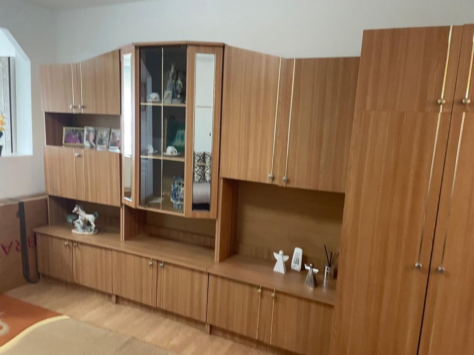 Inchiriez garsoniera