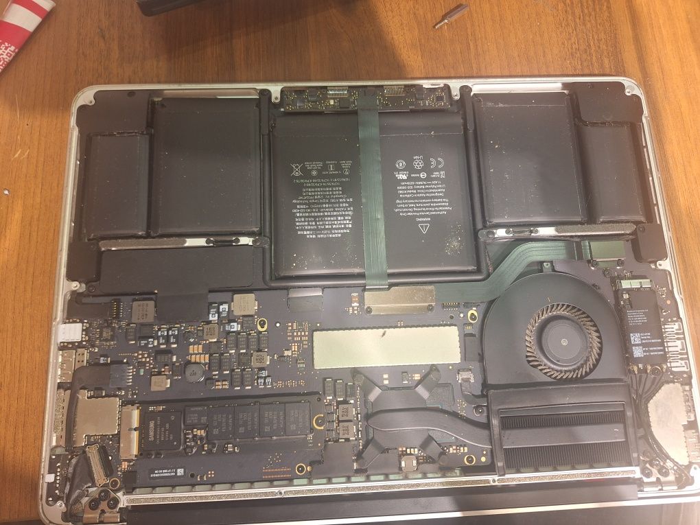 Macbook Pro 13 2015 A1502