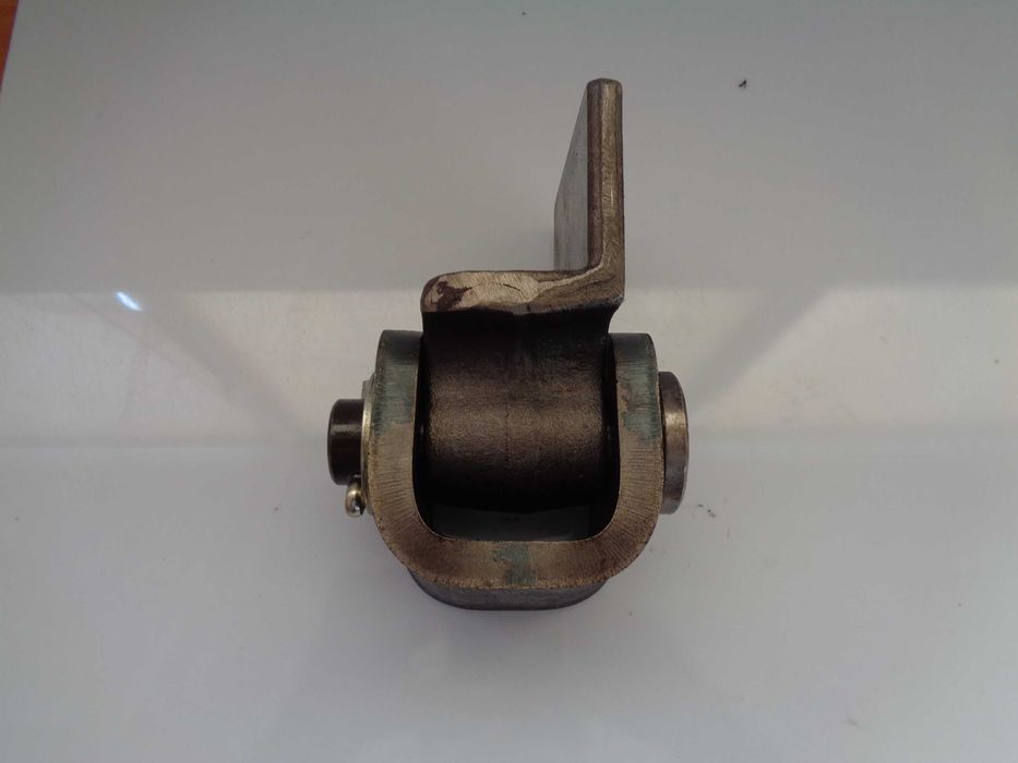 Suport basculare remorca piese si garnituri CUS supapa bolt