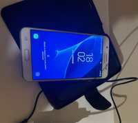 Samsung Galaxy J7