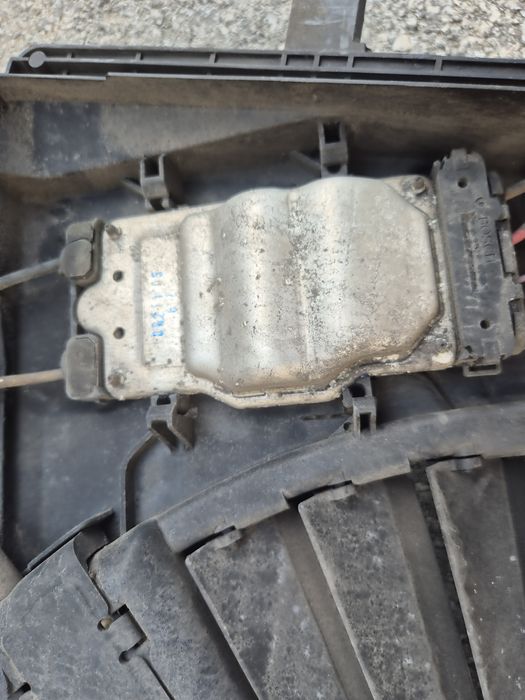 Охладителна перка Мерцедес ОМ651 2.2 2.5 cdi Mercedes E C class