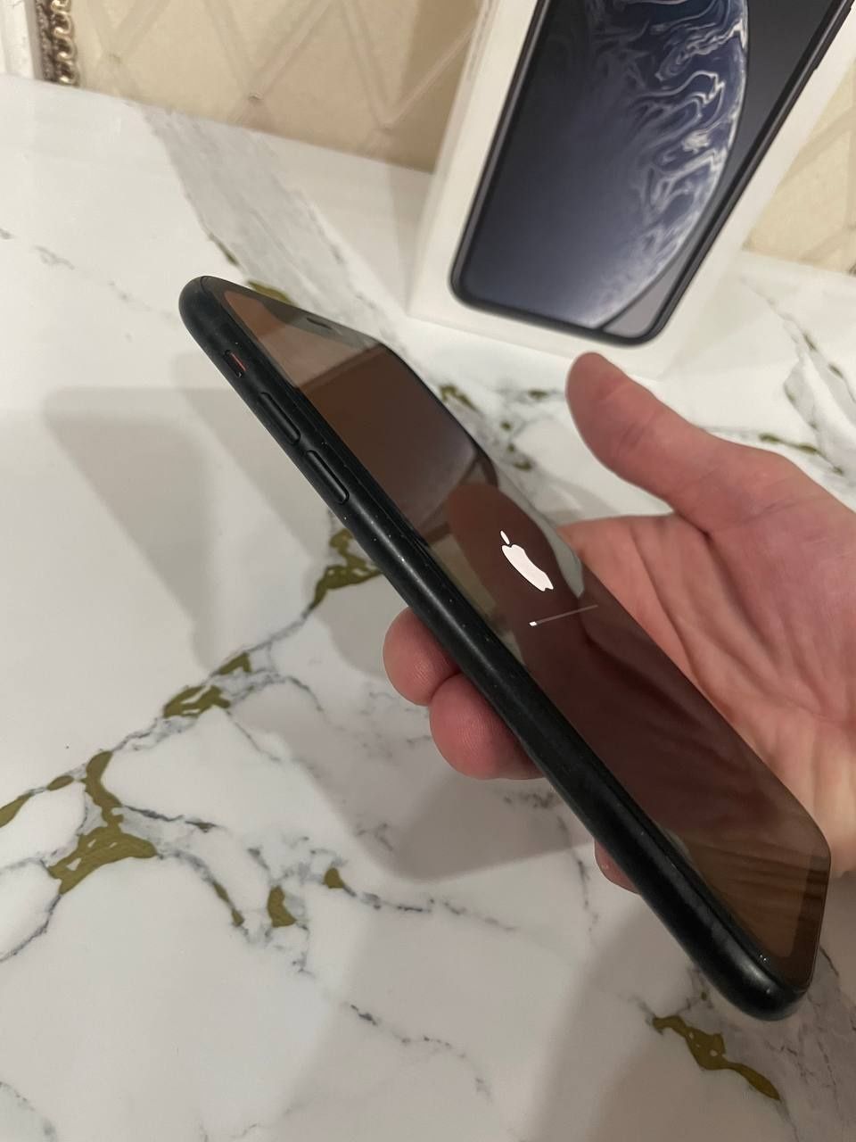 Продам Iphone XR /128 Gb