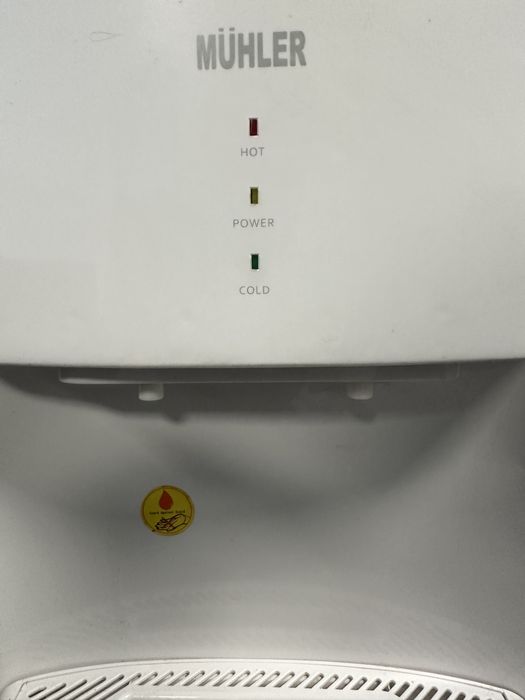 Диспенсър за вода MUHLER