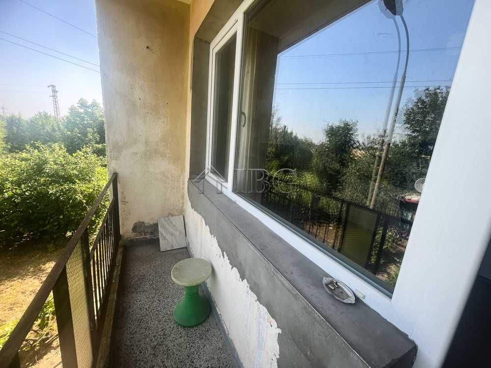 Продава се Двустаен апартамент в Русе, Център - 65 кв.м за 508 €/кв.м - Снимка #9