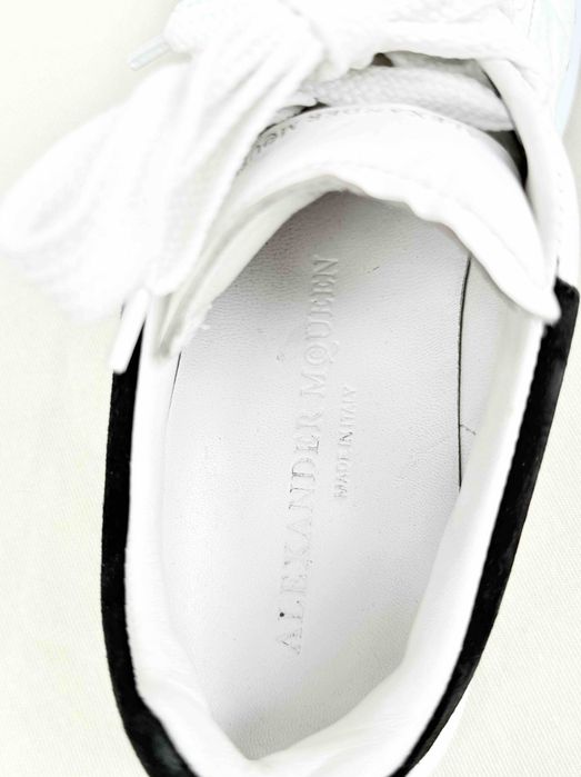 Alexander McQueen
Platform Sneakers Adidasi Piele Alb Original