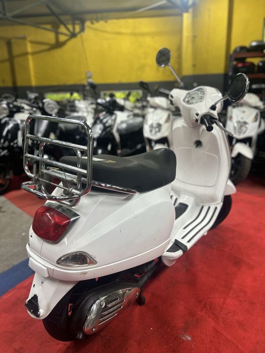 Vespa lx in 4 timp