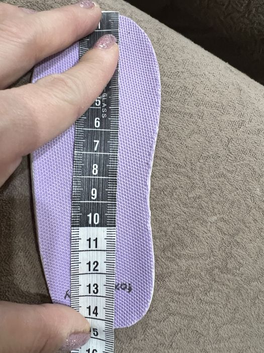 Маратонки 23 номер Sinsay