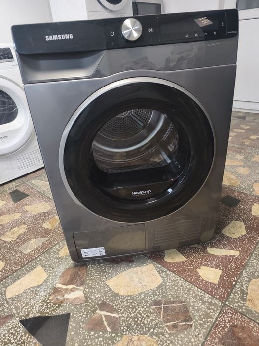 Uscator de rufe Samsung  cu pompa de căldură și wifi 9 kg