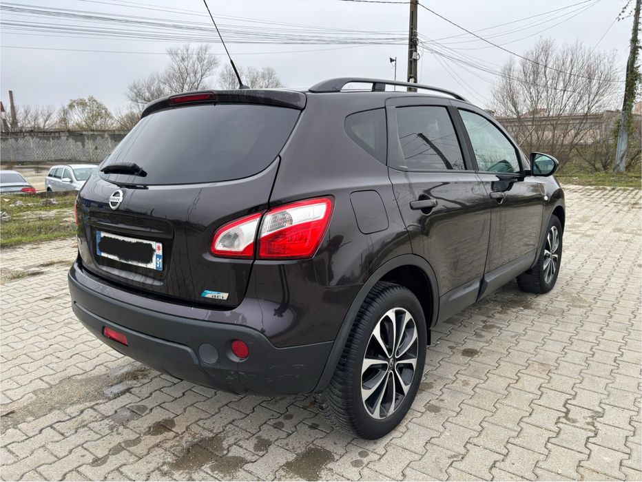 Nissan Qashqai, 1.6 DCI, 131 CP, camere 360, an 2013