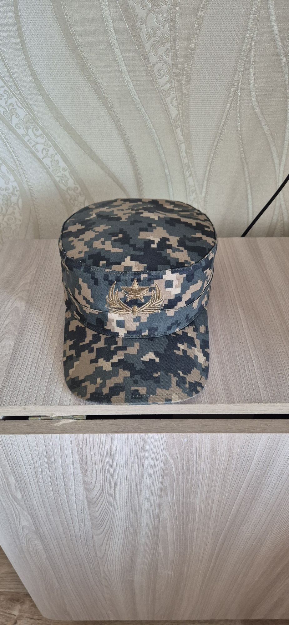 Продам кепку военную