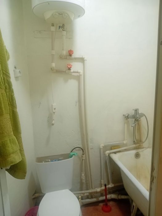 Срочно продаётся 1 комнатная квартира на 3/3 этаже 
Орентир Северный,г