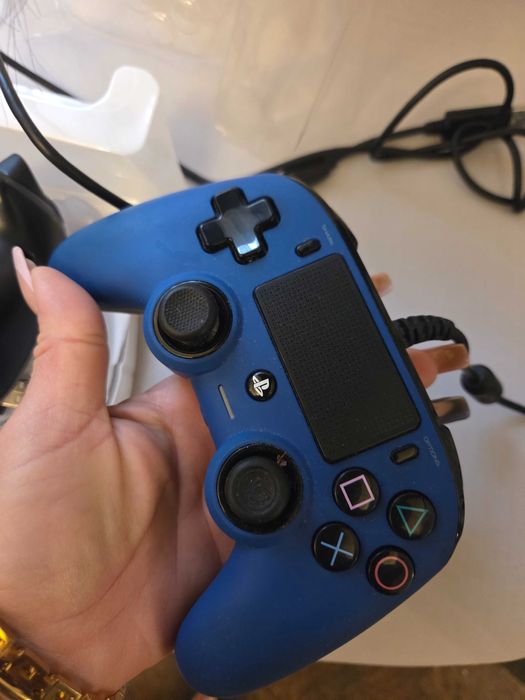 Controller cu fir Nacon ps4 wireless