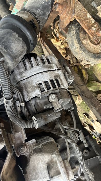 Alternator mercedes w 212 2.2 euro 5 piese dezmembrari