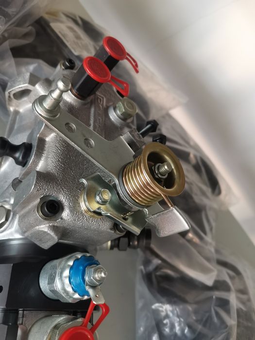 Pompa injecție Perkins NOU