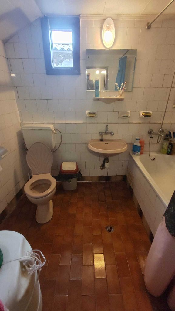 Продава се Къща в с. Красен, Област Добрич - 100 кв.м за 369 €/кв.м - Снимка #16