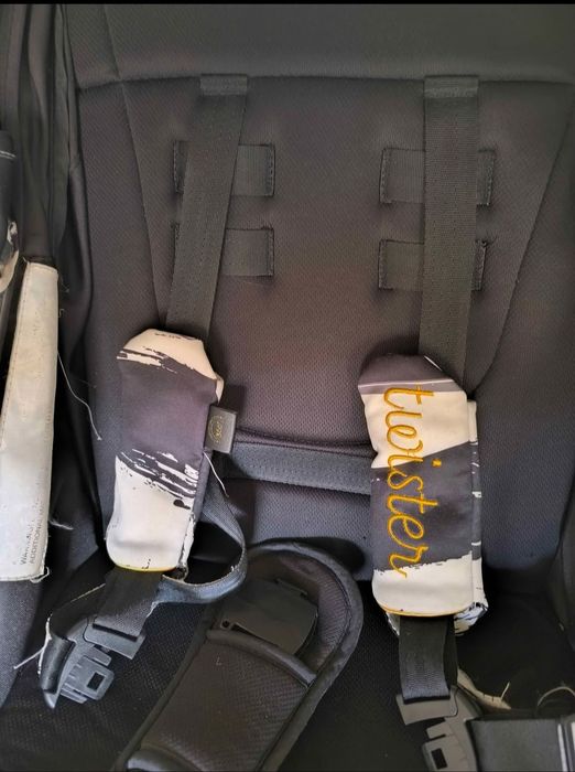 Лятна количка CHIPOLINO TWISTER 360° черна