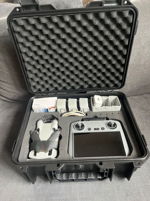 DJI mini 4 pro FLY more combo