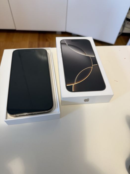 Iphone 14 pro max gold