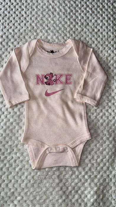 Бебешки бодита 56 размер