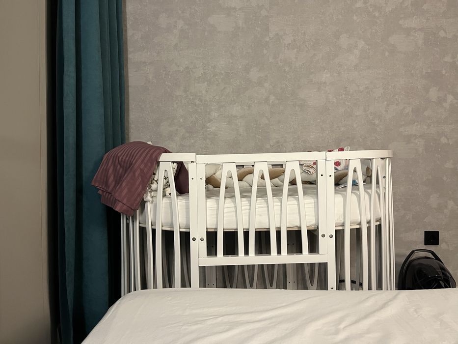 Кровать отдам за шоколад