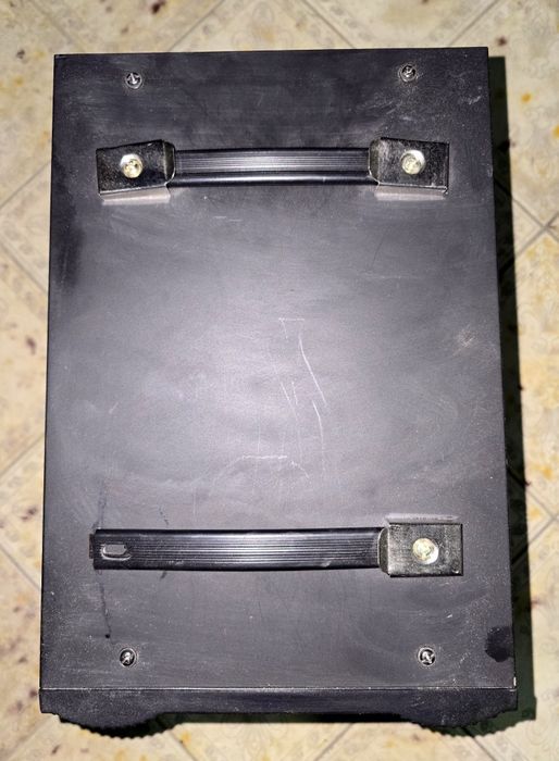 STABILIZATOR METALMAX 5000 watt
Stabilizator sotiladi
Holati: ozgi