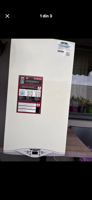 Vand centrala Ariston