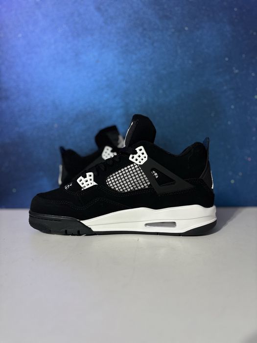 Jordan 4 White Thunder 42 43