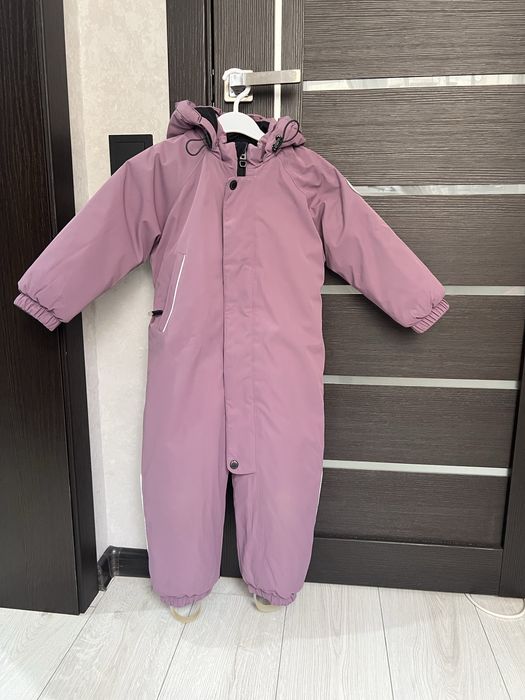 Комбинезон зимний на девочку