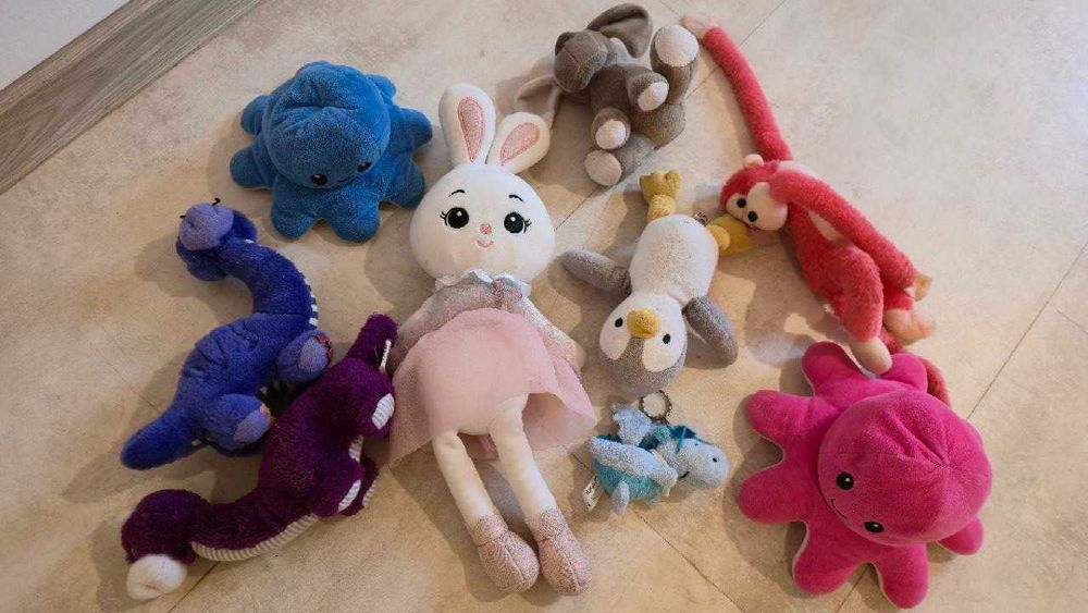 огромен лот плюшени играчки