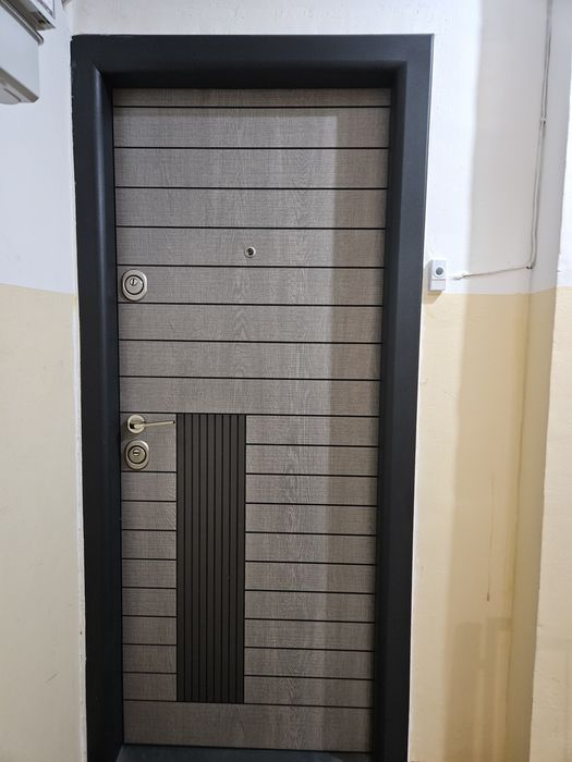 Închiriez apartament 2 camere