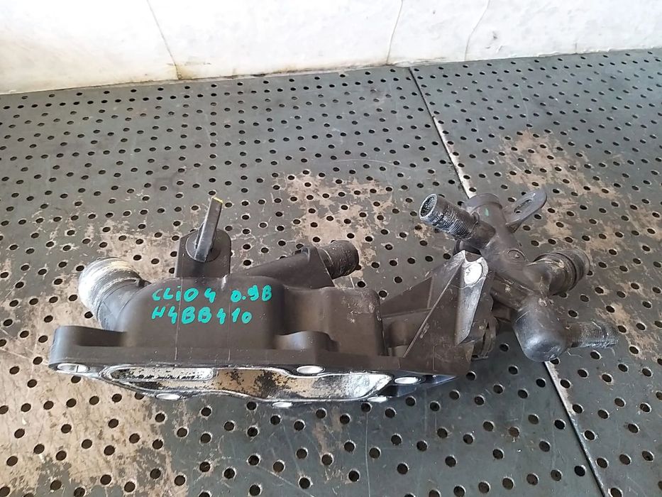 Carcasa termostat 0.9 b renault clio 4 110608635r