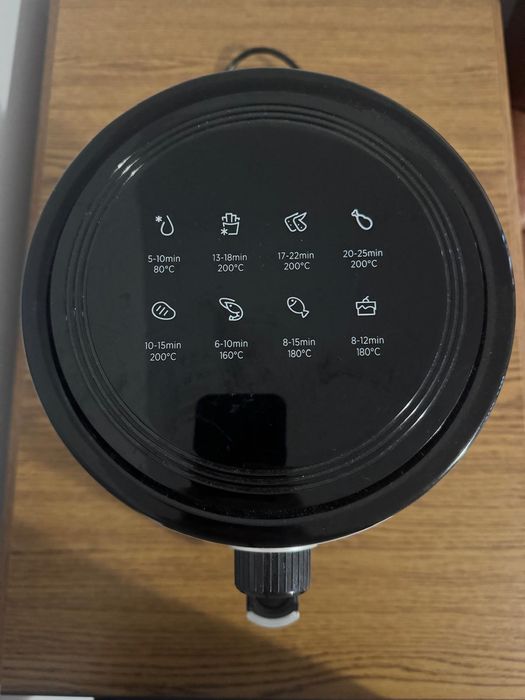 Vând airfryer Delimano