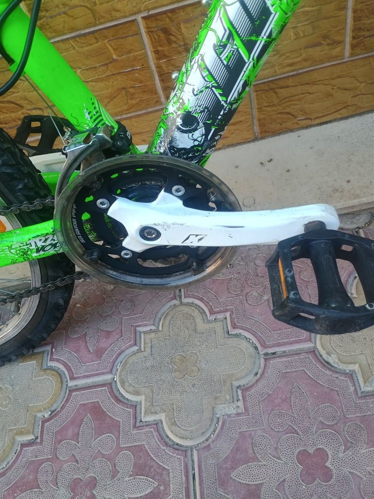 Scott 24 цола    .