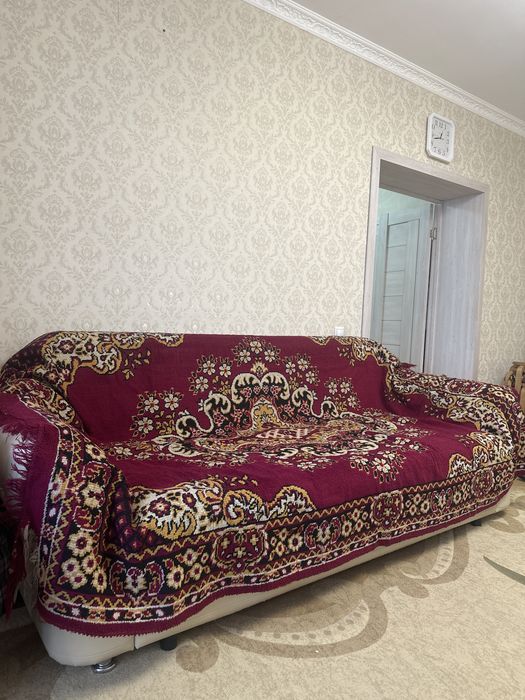 Отдам Диван и 2 кресла бесплатно