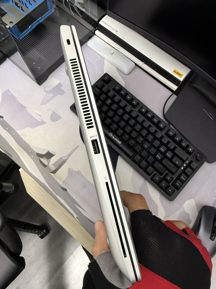 Laptop Hp 16 gb ram i7-gen a 8 a