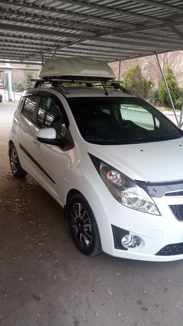 Продается автобокс в комплекте!