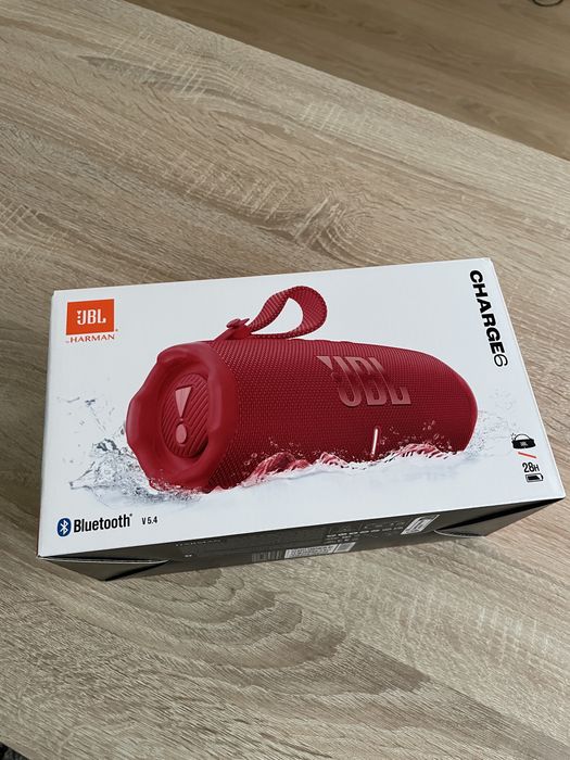 JBL Charge 6 чисто нов - неразопакован, червен