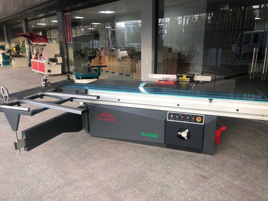 Мебельные станки оборудования Ровер Кромка