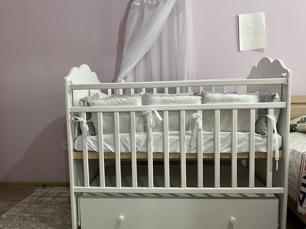 Срочно продам манеж