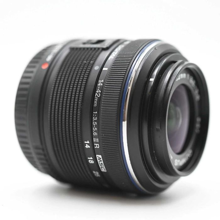 Obiectiv foto Olympus digital Zoom 14-42mm F3,5-5,3 II R MSC