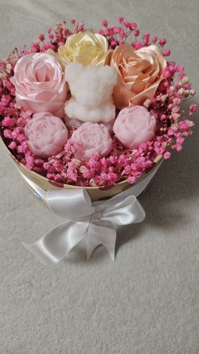 Ароматни соеви цветя.Цена 30 лева